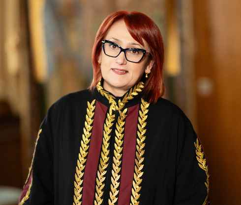 Ελένη Αλμπάνη